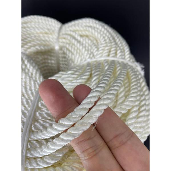 Imagem de Corda Nylon 3P Branco 6Mm 1M