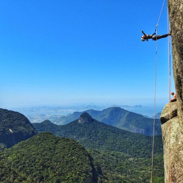 Imagem de Corda Semi Estatica Multifilamento Rapel Escalada Alpinismo Trabalho Altura 11,5mm - 200 Metros 35kn