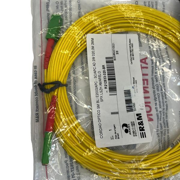 Imagem de Cordão Óptico E2000-apc Sc-apc 20m Sm 2mm Amarelo Lszh