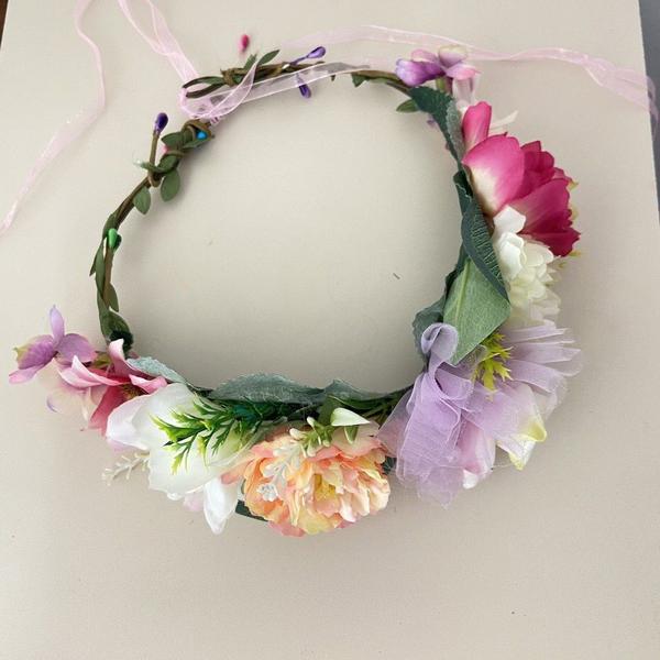 Imagem de Coroa de Flores Silvestres para Penteado