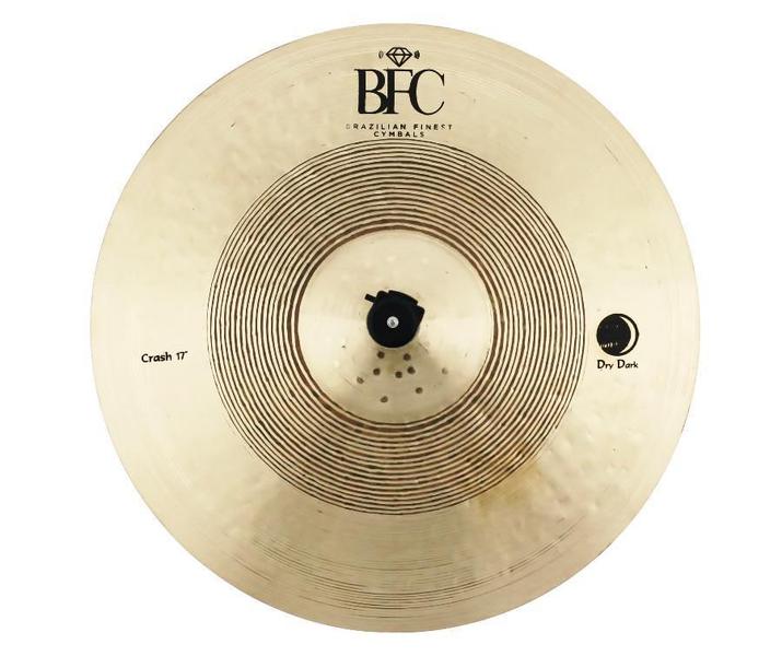 Imagem de Crash BFC Brazilian Finest Cymbals Dry Dark 17 DDCR17 em Bronze B20