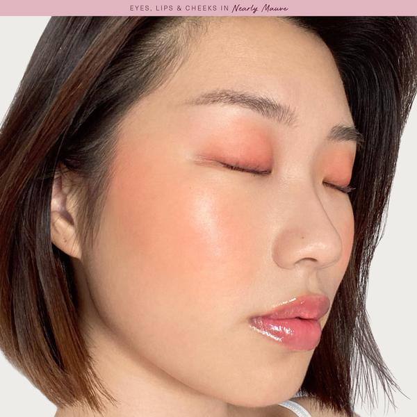 Imagem de Cream Blush Rare Beauty permanece vulnerável, quase lilás