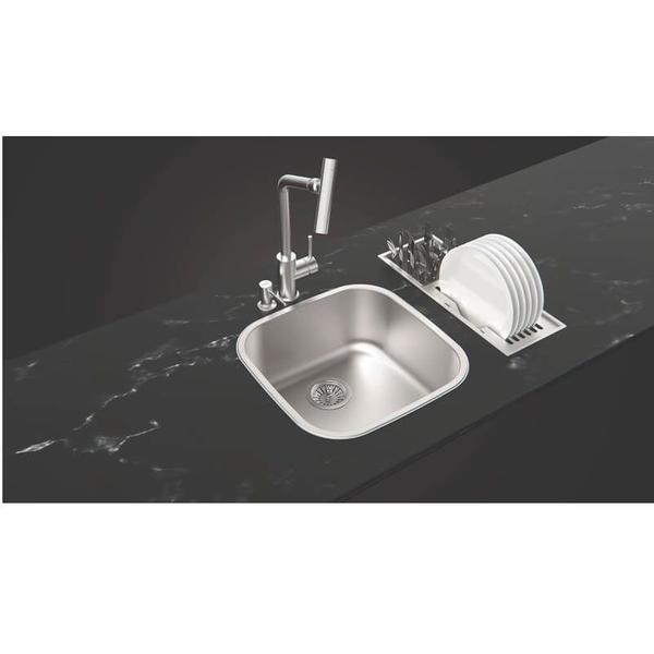 Cuba de Embutir ou Sobrepor Tramontina Aria Maxi 40 BS em Aço Inox Acetinado 40x40 cm Imagem de Cuba de Embutir ou Sobrepor Tramontina Aria Maxi 40 BS em Aço Inox Acetinado 40x40 cm