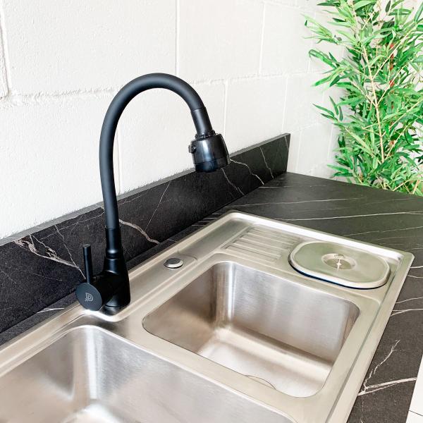 Cuba Dupla Pro Inox E Torneira Sweet Preta c/ Lixeira - DECORPLACE Imagem de Cuba Dupla Pro Inox E Torneira Sweet Preta c/ Lixeira