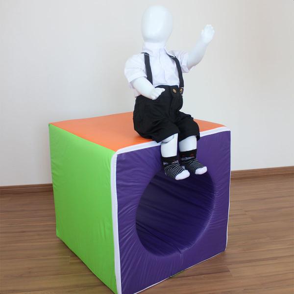 Cubo Espumado Vazado 60cm x 60cm x 60cm Peça Modular Avulsa - Brinquedos Mil Imagem de Cubo Espumado Vazado 60cm x 60cm x 60cm Peça Modular Avulsa