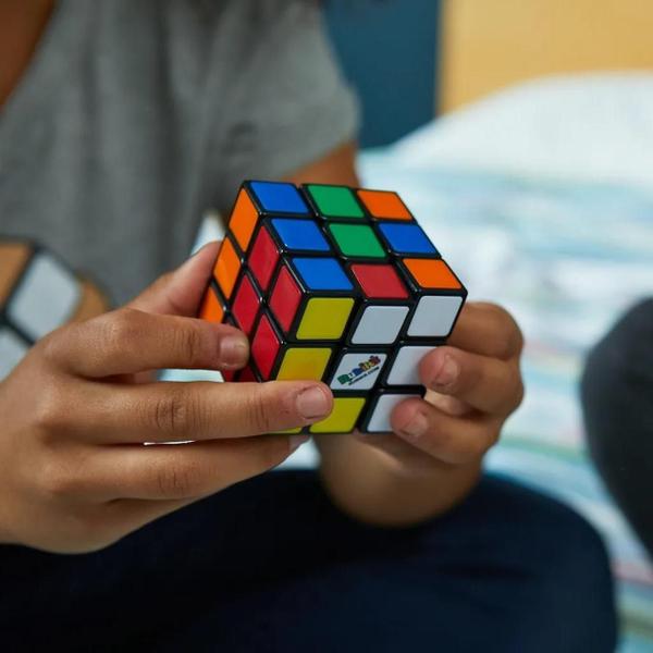 Imagem de Cubo Magico 3X3 Rubik'S Profissional Spin Master