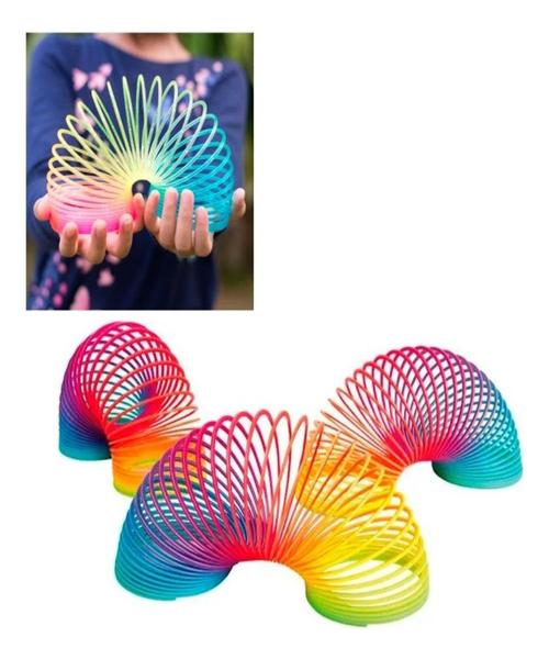 Cubo Mágico Pega Varetas Mola Maluca Dominó Corda Pião - Art Brink Imagem de Cubo Mágico Pega Varetas Mola Maluca Dominó Corda Pião