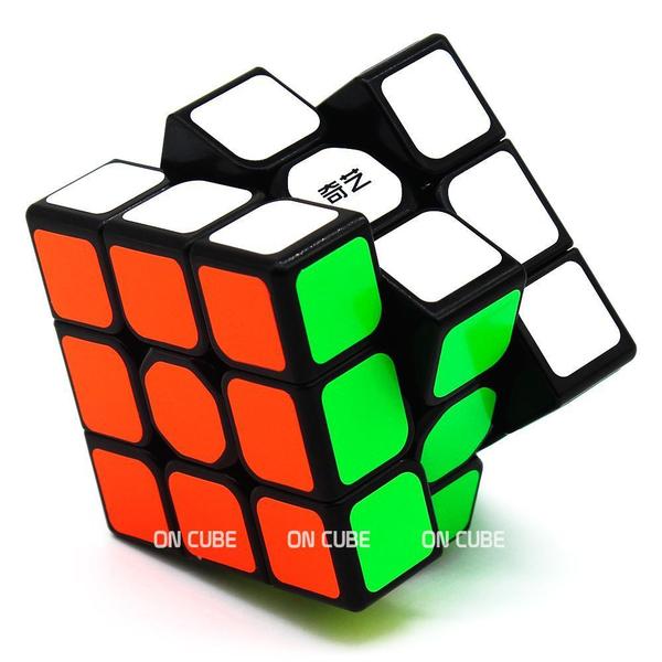 Imagem de Cubo Mágico Profissional 3x3x3 Qiyi Sail W Preto