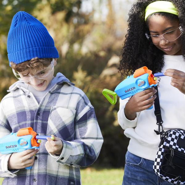 Imagem de Dart Blaster Nerf Elite Junior Racer com 4 dardos por mais de 6 anos