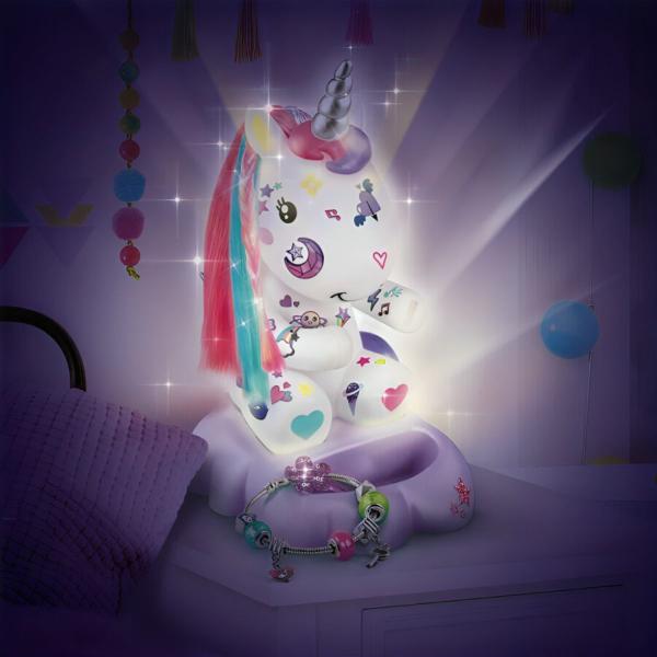 Decore Seu Unicórnio Glow In The Dark Grande C/ Acessórios F0150 7 - Fun Imagem de Decore Seu Unicórnio Glow In The Dark Grande C/ Acessórios F0150 7 - Fun
