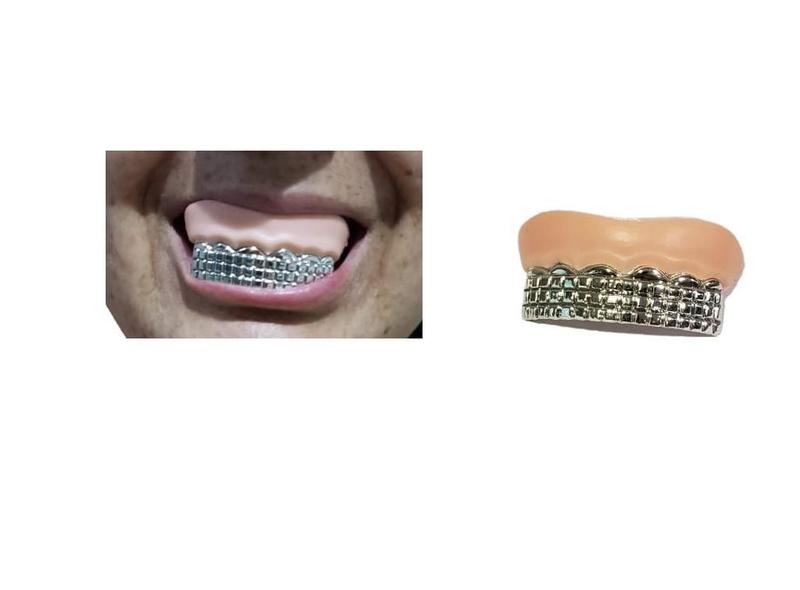 Imagem de Dentes Prata Modelo 2 Plástico Fantasia