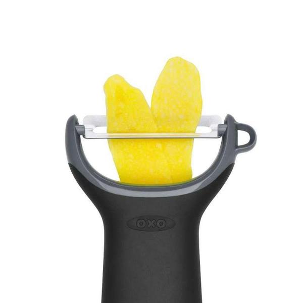 Descascador Tradicional Cinza - OXO Imagem de Descascador Tradicional Cinza - OXO