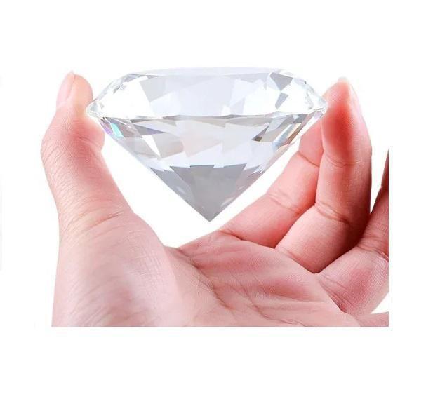 Imagem de Diamante Transparente Grande Para Decoração E Fotos Unhas