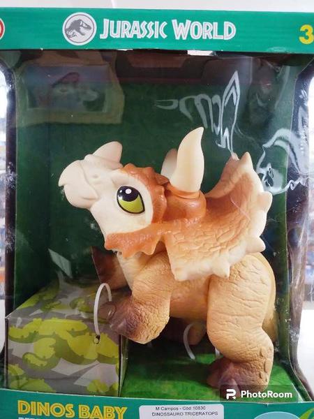 Imagem de Dinossauro jurassic world baby triceratops universal - pupee