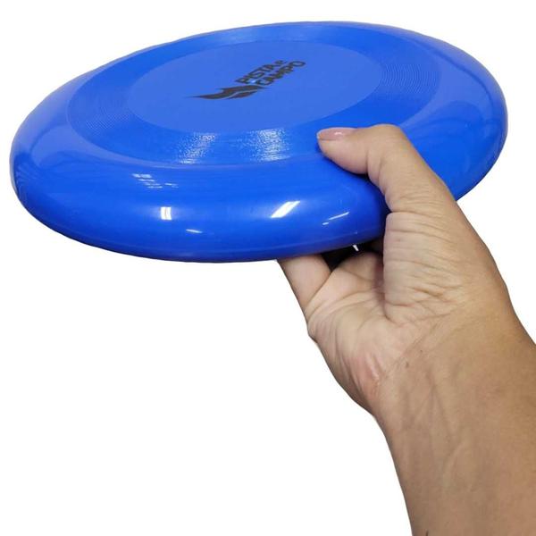 Disco Frisbee Para Jogar Divertir Na Praia E No Campo - Pista e Campo Imagem de Disco Frisbee Para Jogar Divertir Na Praia E No Campo