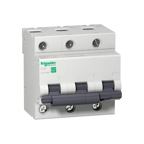 Disjuntor Easy9 3p Tripolar Curva C 125a Schneider Ez9f33392 Imagem de Disjuntor Easy9 3p Tripolar Curva C 125a Schneider Ez9f33392