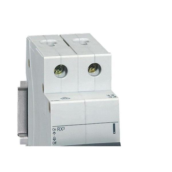 Imagem de Disjuntor Legrand Din Bipolar 20A 9307 C 419307