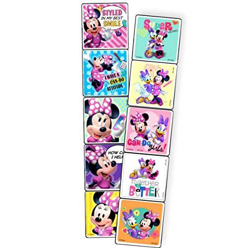 Imagem de Disney Minnie Mouse Coloring Book and Stickers Gift Set - Bundle Inclui Gigantesco 192 pg Minnie Mouse Coloring Book, Minnie Mouse Stickers, e Cabide de porta de 2 lados, em saco de presente especial