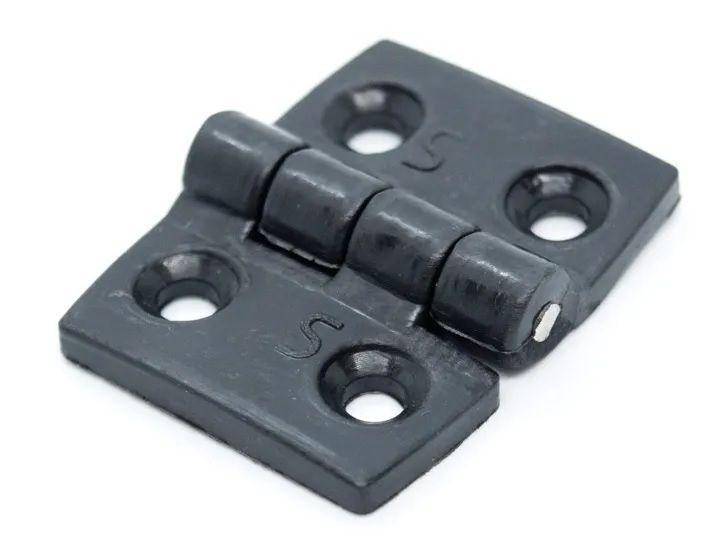 Dobradiça 4 Furos Nylon 35x44mm Barco Lancha Náutica Kit 3 - Noster Náutica Imagem de Dobradiça 4 Furos Nylon 35x44mm Barco Lancha Náutica Kit 3