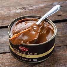 Doce De Leite Cremoso Mineiro Tradicional - Tropical Imagem de Doce De Leite Cremoso Mineiro Tradicional
