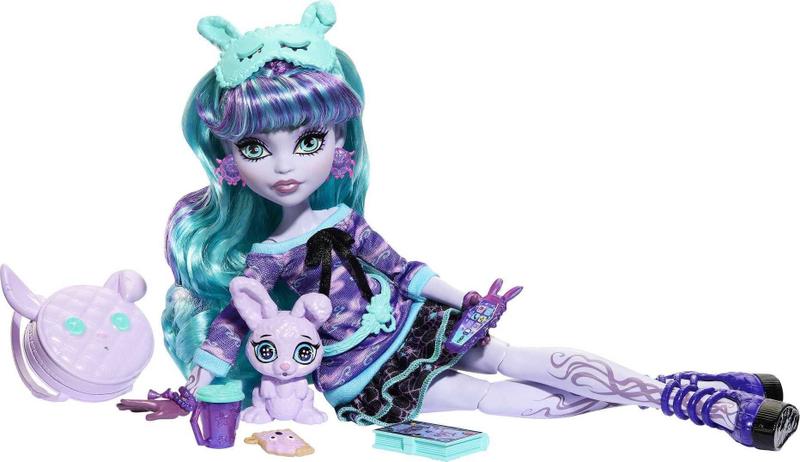 Imagem de Doll Monster High Twyla Creepover Party com o coelhinho de estimação Dustin