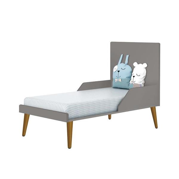 Dormitório Completo Infantil Theo 3 Portas, Cômoda 6 Gavetas, Berço e Mesa de Canto Cinza Fosco com Pés Amadeirado - Reller Móveis Imagem de Dormitório Completo Infantil Theo 3 Portas, Cômoda 6 Gavetas, Berço e Mesa de Canto Cinza Fosco com Pés Amadeirado - Reller Móveis