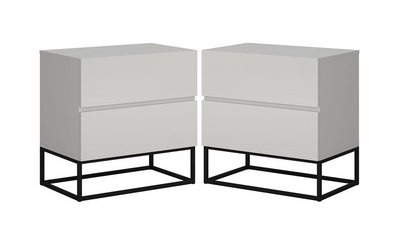 Imagem de duas mesa de cabeceira Eros 45cm estilo industrial off white com acabamento brilhante base de metal preta para cama