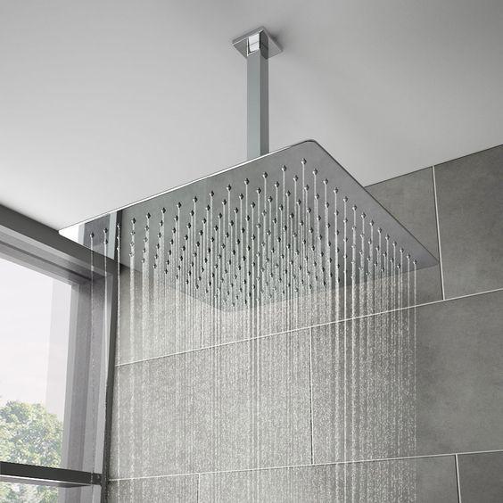 Ducha De Teto 30x30cm Cromada Quadrada Inox A Gás Solar - MQC Imagem de Ducha De Teto 30x30cm Cromada Quadrada Inox A Gás Solar