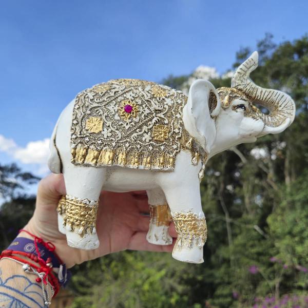 Elefante Branco Decorativo 21Cm 14001 - Mana Om Imagem de Elefante Branco Decorativo 21Cm 14001