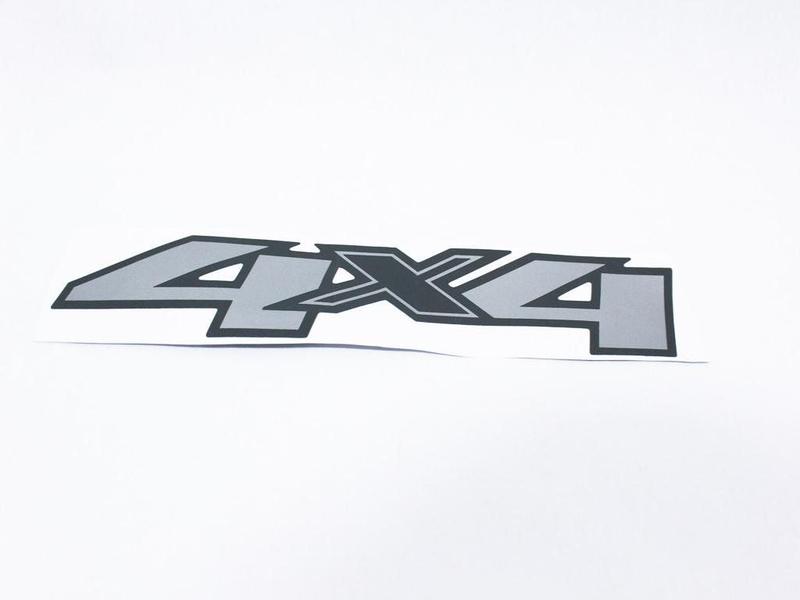 Imagem de Emblema '4x4' s10 12/... grafite/prata