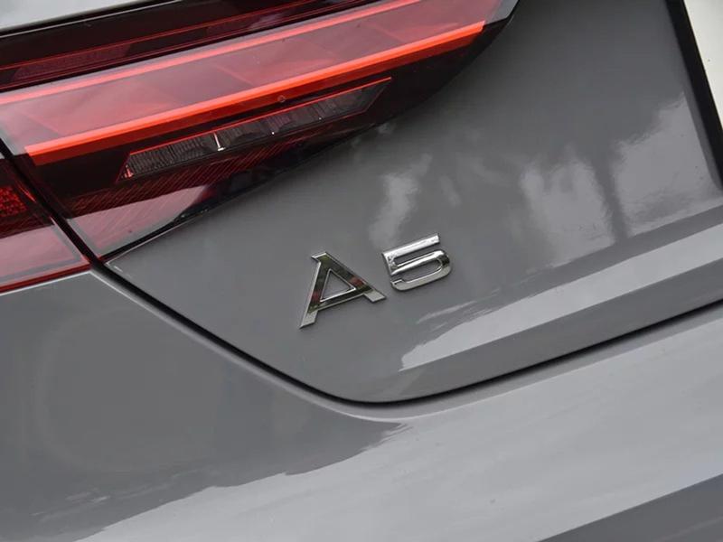 Imagem de Emblema Audi A5 aplique cromado tampa porta malas