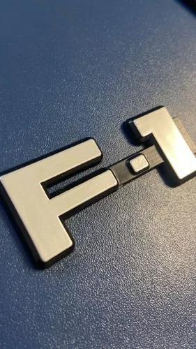 Imagem de Emblema F1000 Plaqueta Lateral Do Paralama (alto Relevo)