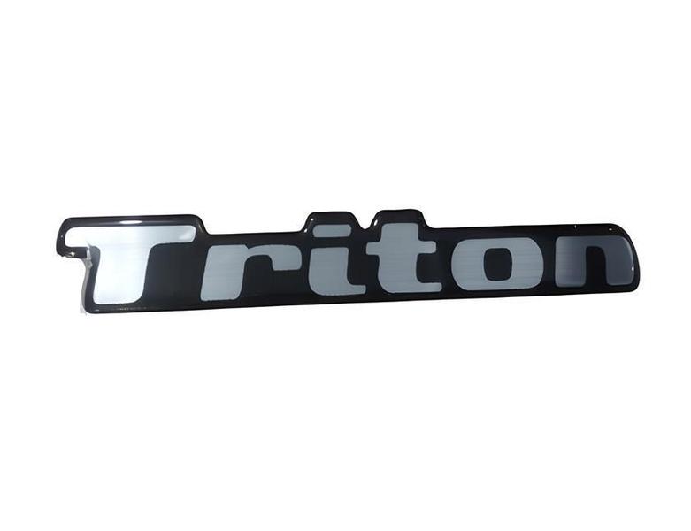 Imagem de Emblema Letreiro Adesivo Triton Resinado