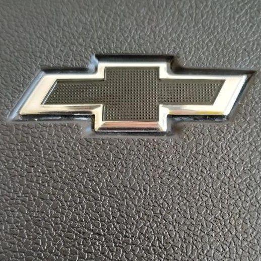 Imagem de Emblema Para Volante Esportivo Chevrolet Gravata Preto