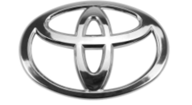 Imagem de Emblema porta mala (logo toyota) corolla 09/18 cromado