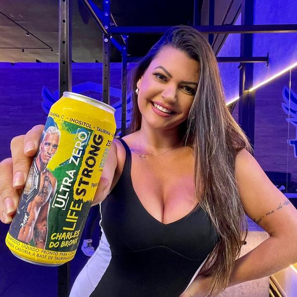 Imagem de Energético Life Strong Ultra Zero Energy Drink Tradicional Zero Açucar 473ml Latão