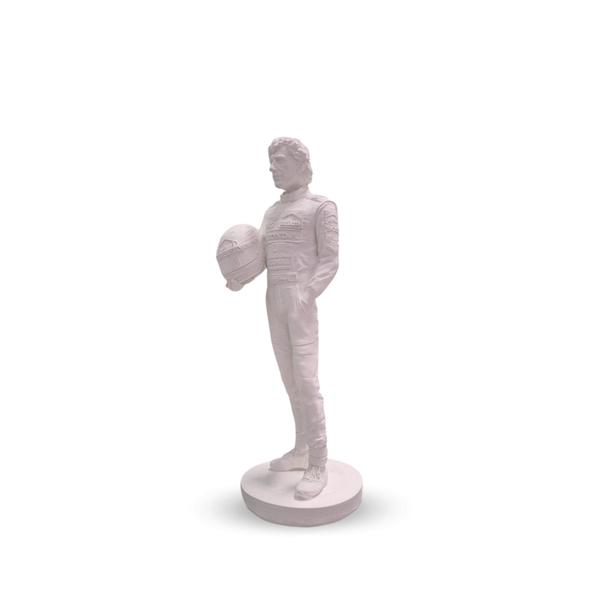 Imagem de Enfeite Ayrton Senna Em Gesso Cru 22 Cm Para Artesanato E Decoração - OFERTA