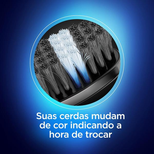 Imagem de Escova de Dente Oral B Indicator Black Sensitive com Carvão 3 unidades