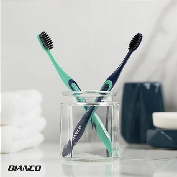 Imagem de Escova Dental Bianco Delicare Extra Macia Pack com 2 unid.