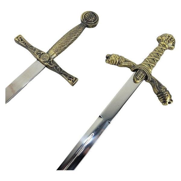 Escudo Brasão Armadura E Espadas Duplas Cruzada - Tenda Medieval Imagem de Escudo Brasão Armadura E Espadas Duplas Cruzada