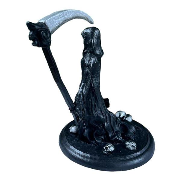 Imagem de Escultura Caveira Foice no Cemitério Preto 22 cm em resina