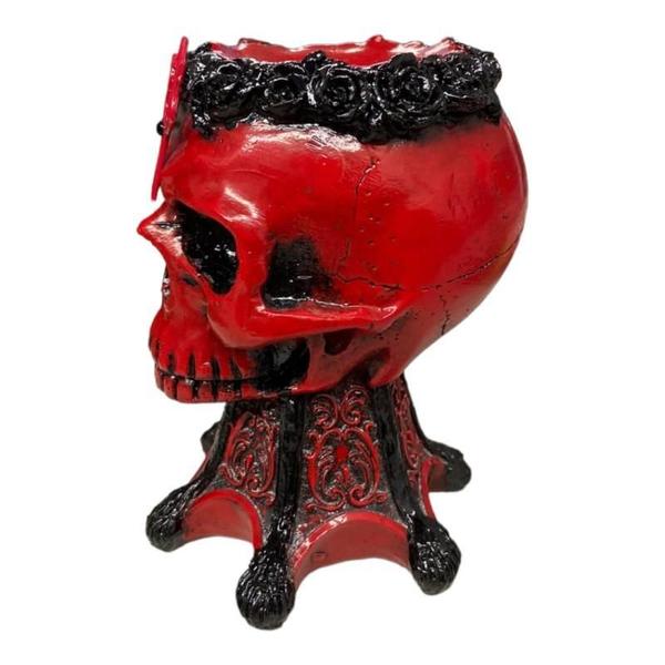 Imagem de Escultura Crânio Castiçal Vermelho Com Tridente 13 Cm Resina