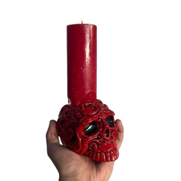 Imagem de Escultura Crânio Porta Vela 7 Dias Resina 12x8cm Vermelho