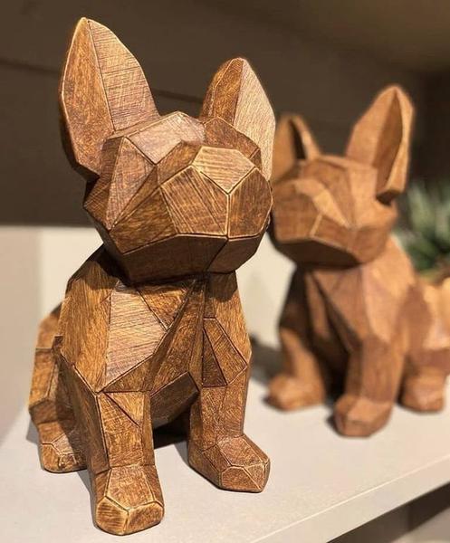 Imagem de Escultura Decorativa Cachorro Detalhes Geométricos Amadeirado 22cm PO0083 BTC