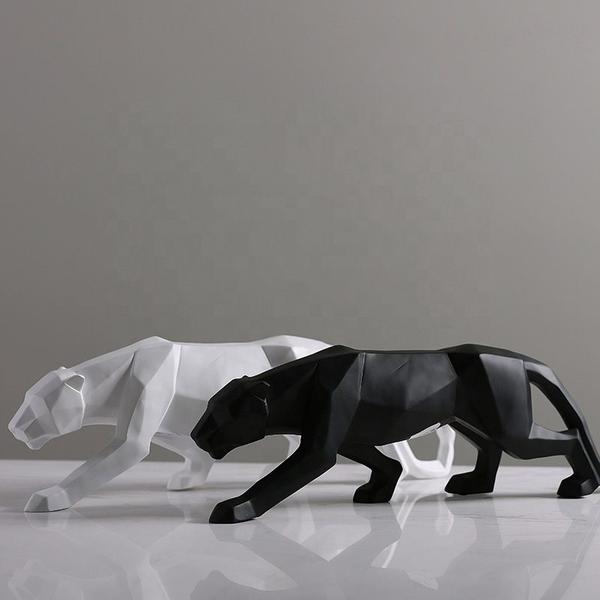 Imagem de Escultura Decorativa Leopardo Preto Em Poliresina 13,5x45x7cm - Mart