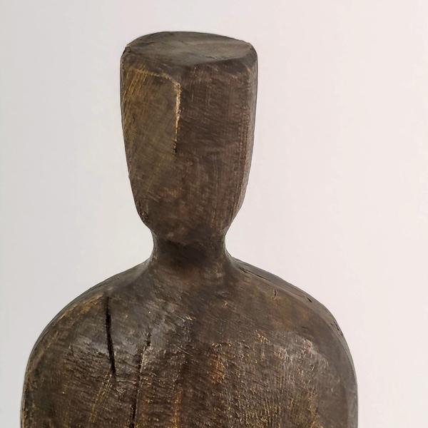 Imagem de Escultura Homem Marrom Amadeirado 51X10X9Cm Poliresina