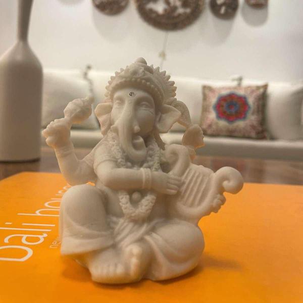 Imagem de Escultura Mini Ganesha De Pó De Mármore 8Cm