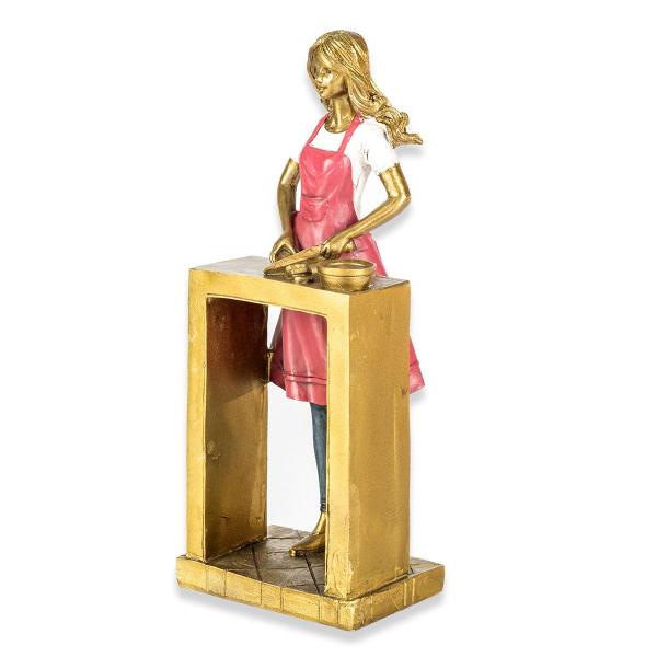 Imagem de Escultura Mulher Cozinhando Gourmet Resina Dourada 24x9,5cm