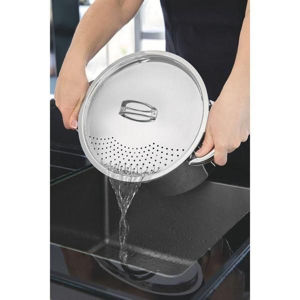 Espagueteira Tramontina Solar Aço Inox Fundo Triplo 24 Cm 7,7 Litros Imagem de Espagueteira Tramontina Solar Aço Inox Fundo Triplo 24 Cm 7,7 Litros