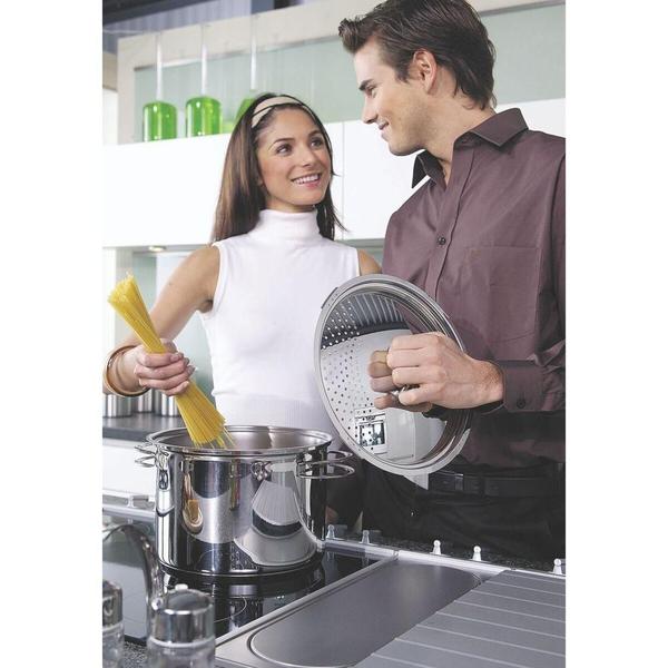 Espagueteira Tramontina Solar Aço Inox Fundo Triplo 24 Cm 7,7 Litros Imagem de Espagueteira Tramontina Solar Aço Inox Fundo Triplo 24 Cm 7,7 Litros